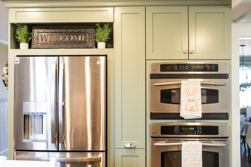 A Fresh Start in the Heart of the Home: Cabinet Painting in Middletown, RI